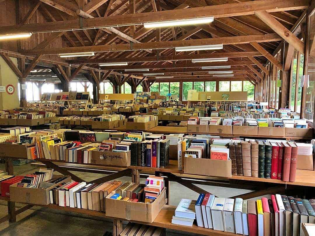 Foire aux Livres Romainmôtier Foire aux Livres Romainmôtier